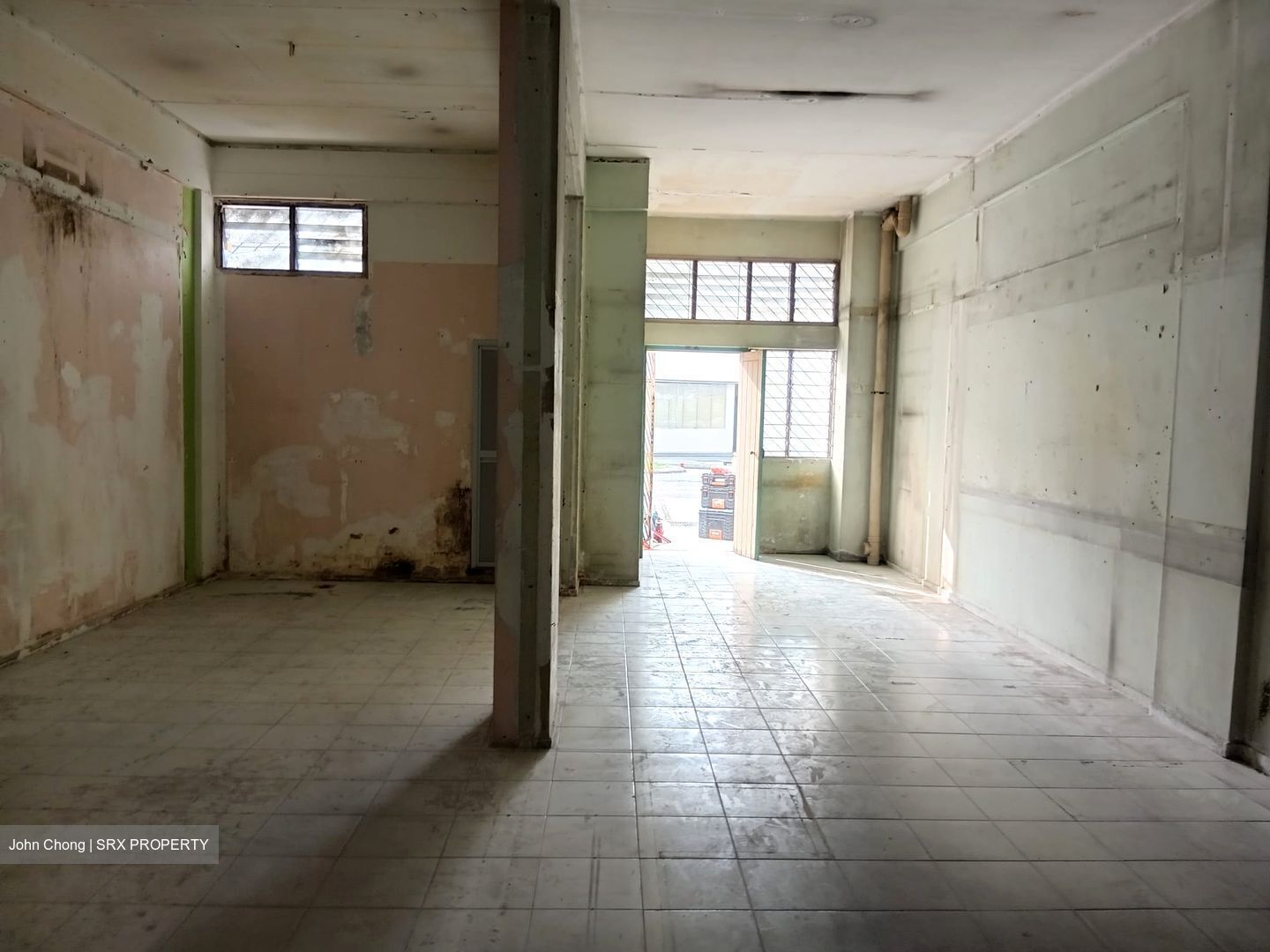 Hougang Avenue 8 (D19), Shop House #631948051